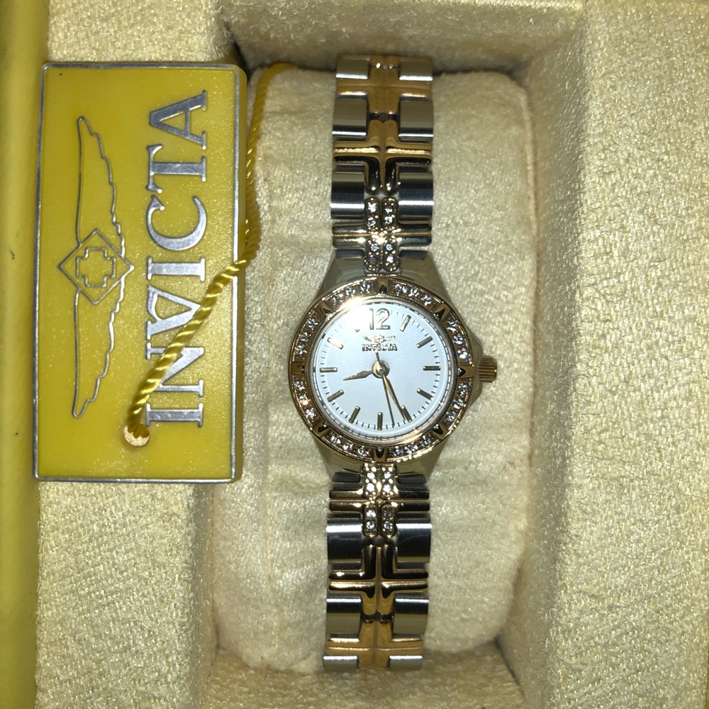 Watch - Picture 3 of 4
